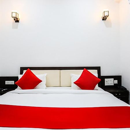 Oyo Hotel New Geetanjali Near Gautam Buddha Park Lucknow Luaran gambar