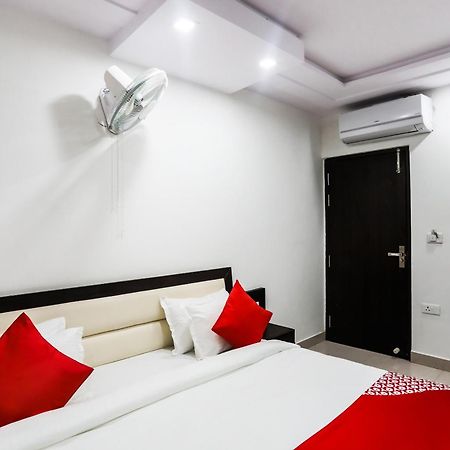 Oyo Hotel New Geetanjali Near Gautam Buddha Park Lucknow Luaran gambar