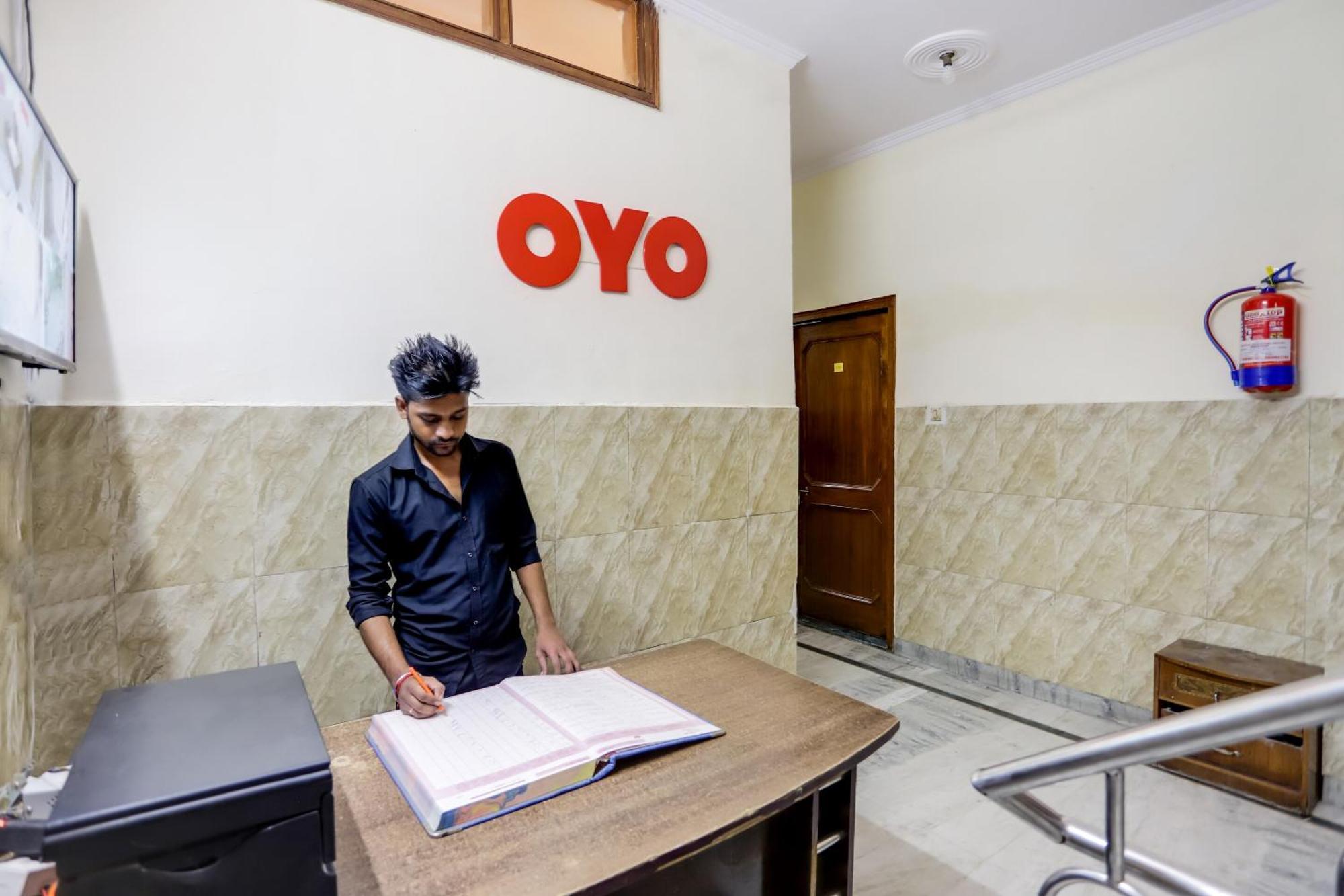 Oyo Hotel New Geetanjali Near Gautam Buddha Park Lucknow Luaran gambar